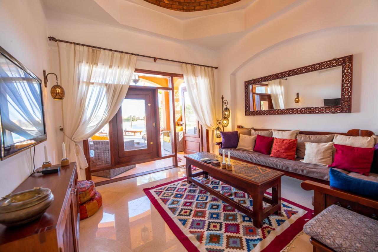 Charming Lagoon With Pool Egyptian Style -sabina 117 Вилла Хургада