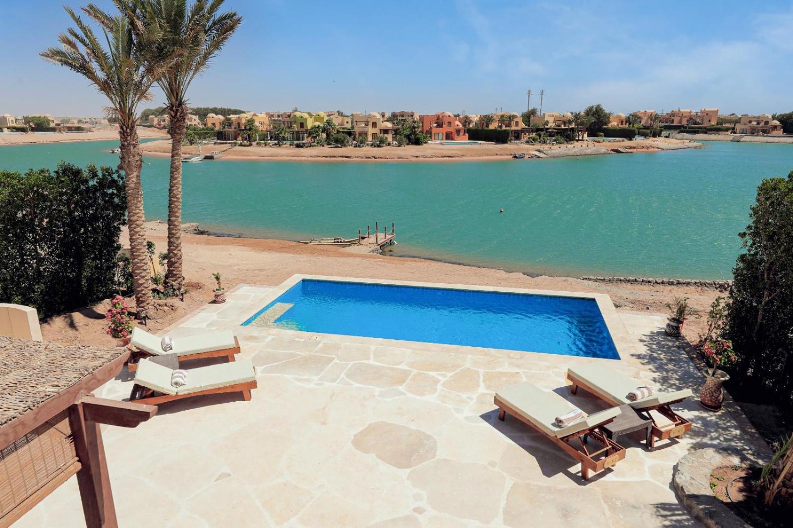 Charming Lagoon With Pool Egyptian Style -sabina 117 Vilă *